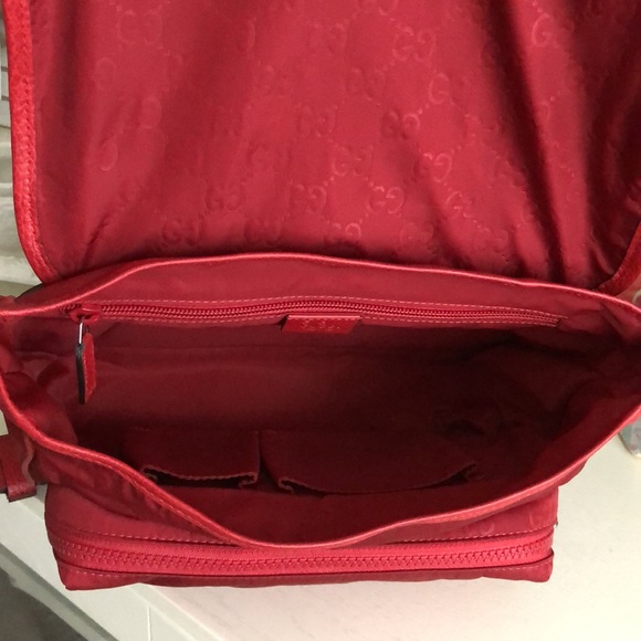 Gucci Tech Canvas Messenger Bag - Picture 4 of 11